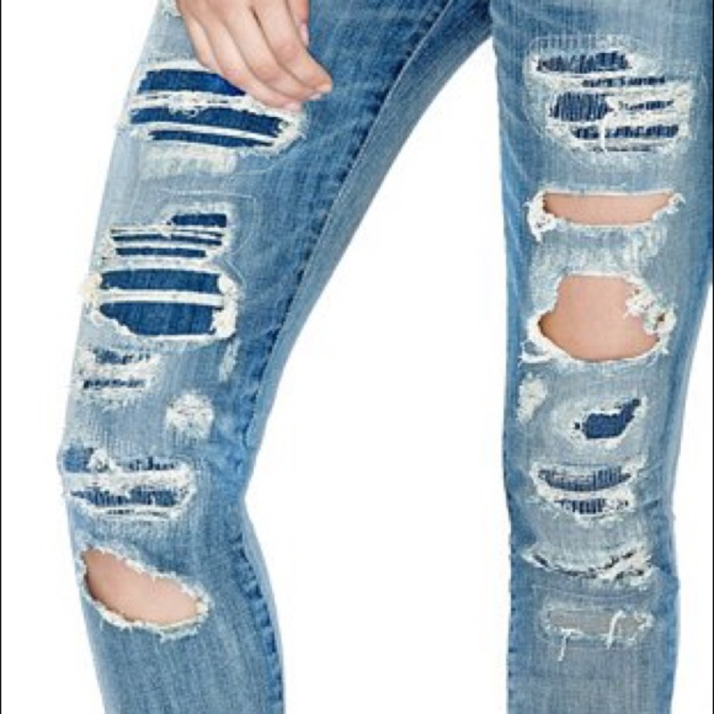 Guess Power Curvy Mid Rise Distressed Jeans